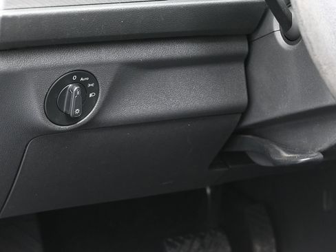 Used 2019 Volkswagen Jetta S FWD image 23