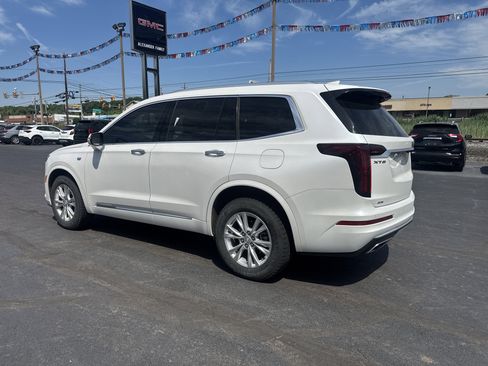 Used 2024 Cadillac XT6 Luxury w/ LPO, Floor Liner Package AWD/4WD image 6