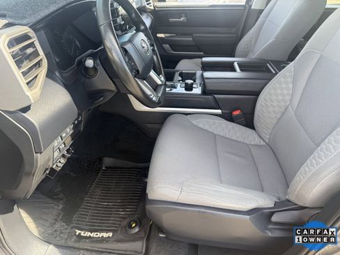 Used 2022 Toyota Tundra SR5 w/ Convenience Package image 19