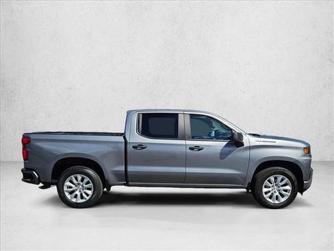 Used 2022 Chevrolet Silverado 1500 Custom RWD image 4