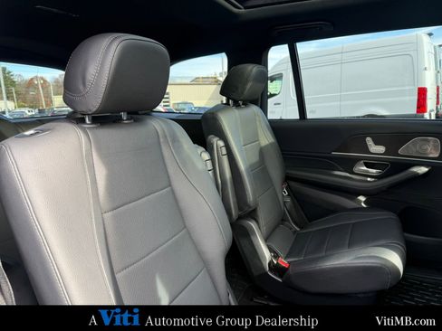 Certified 2022 Mercedes-Benz GLS 450 4MATIC image 28