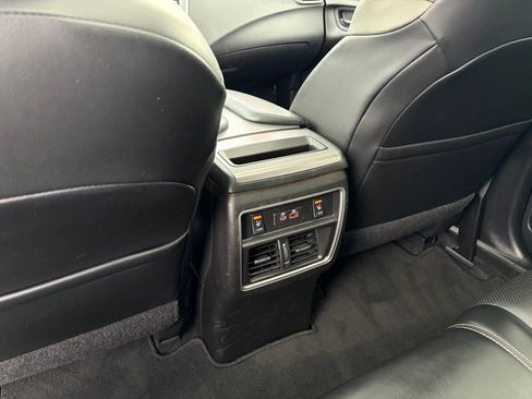 Certified 2023 Nissan Murano SL w/ SL Moonroof Package AWD/4WD image 28