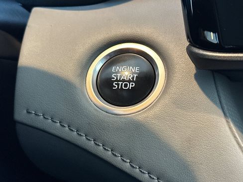 Certified 2024 Toyota Highlander LE image 23