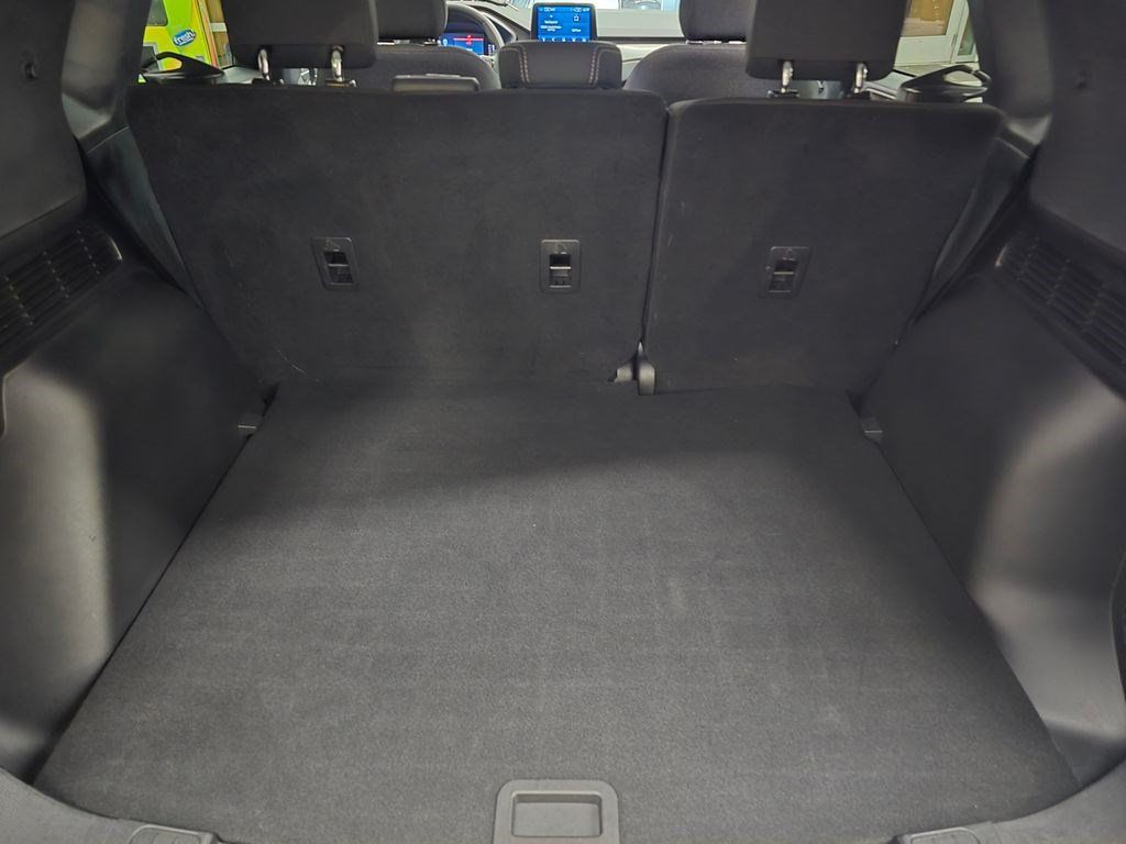 Used 2024 Ford Escape Active AWD/4WD image 34