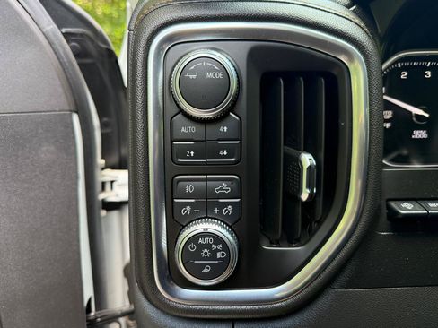 Used 2020 GMC Sierra 1500 AT4 w/ AT4 Premium Package AWD/4WD image 14