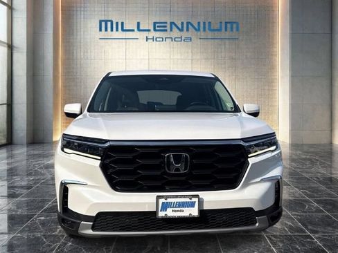 Certified 2024 Honda Pilot EX-L image 8