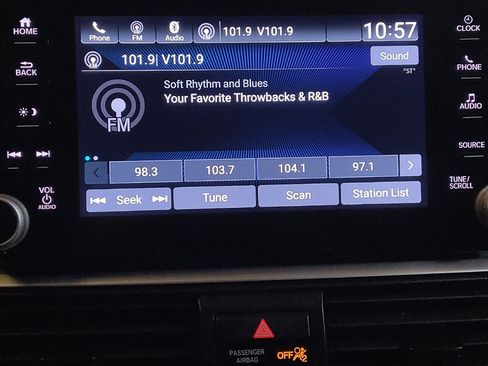 Used 2021 Honda Accord Sport image 25