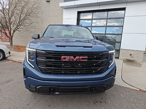 Used 2024 GMC Sierra 1500 Pro image 2