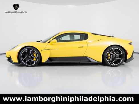 Used 2023 Maserati MC20 Coupe image 8