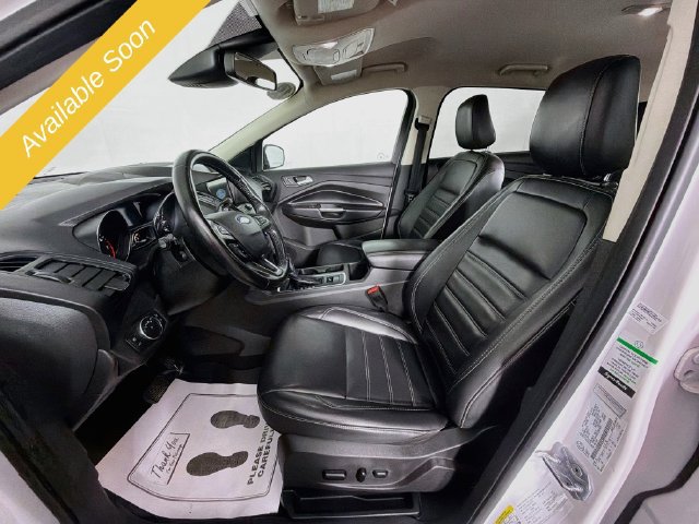 Used 2019 Ford Escape SEL w/ Ford Safe & Smart Package AWD/4WD image 19