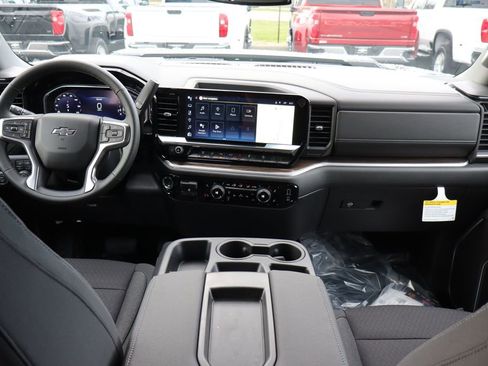 New 2026 Chevrolet Silverado 2500 LT image 17