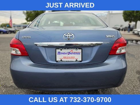 Used 2007 Toyota Yaris Sedan w/ Convenience Pkg FWD image 4