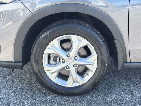 Used 2023 Honda HR-V LX image 27