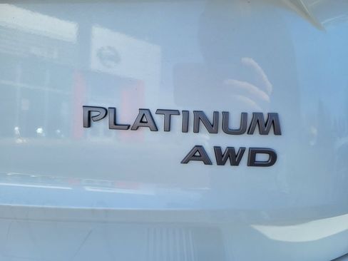 New 2026 Nissan Rogue Platinum w/ Tech Package AWD/4WD image 5