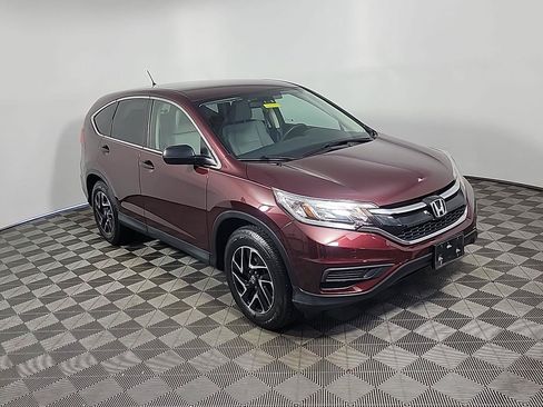Used 2016 Honda CR-V SE image 2