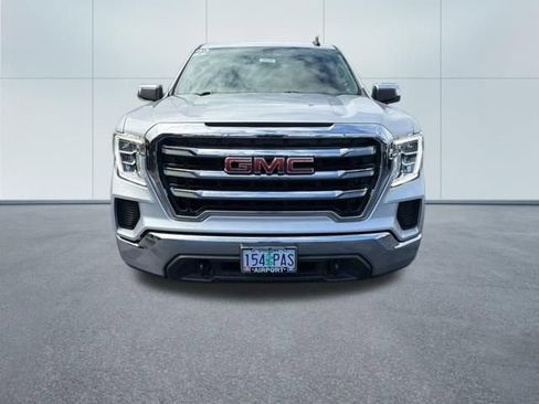 Used 2022 GMC Sierra 1500 SLE AWD/4WD image 1