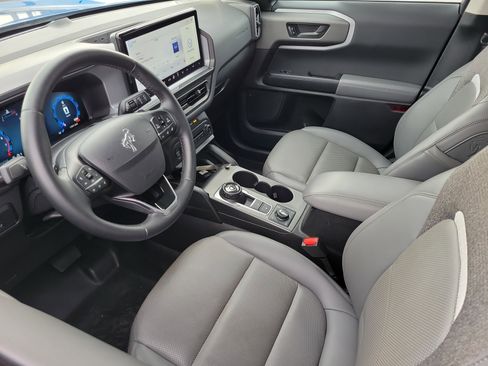 Certified 2025 Ford Bronco Sport Badlands image 3