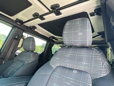 New 2026 Ford Bronco Heritage Edition AWD/4WD image 30