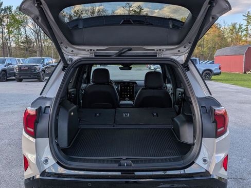 New 2026 GMC Terrain AT4 w/ Convenience Package III AWD/4WD image 83