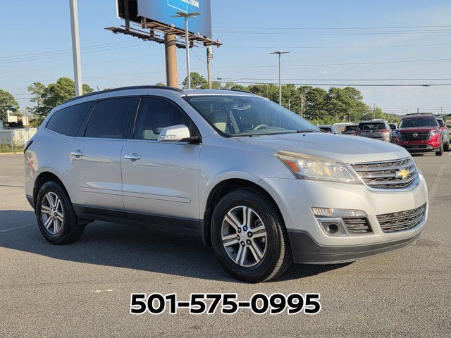 Used 2017 Chevrolet Traverse LT AWD/4WD image 4