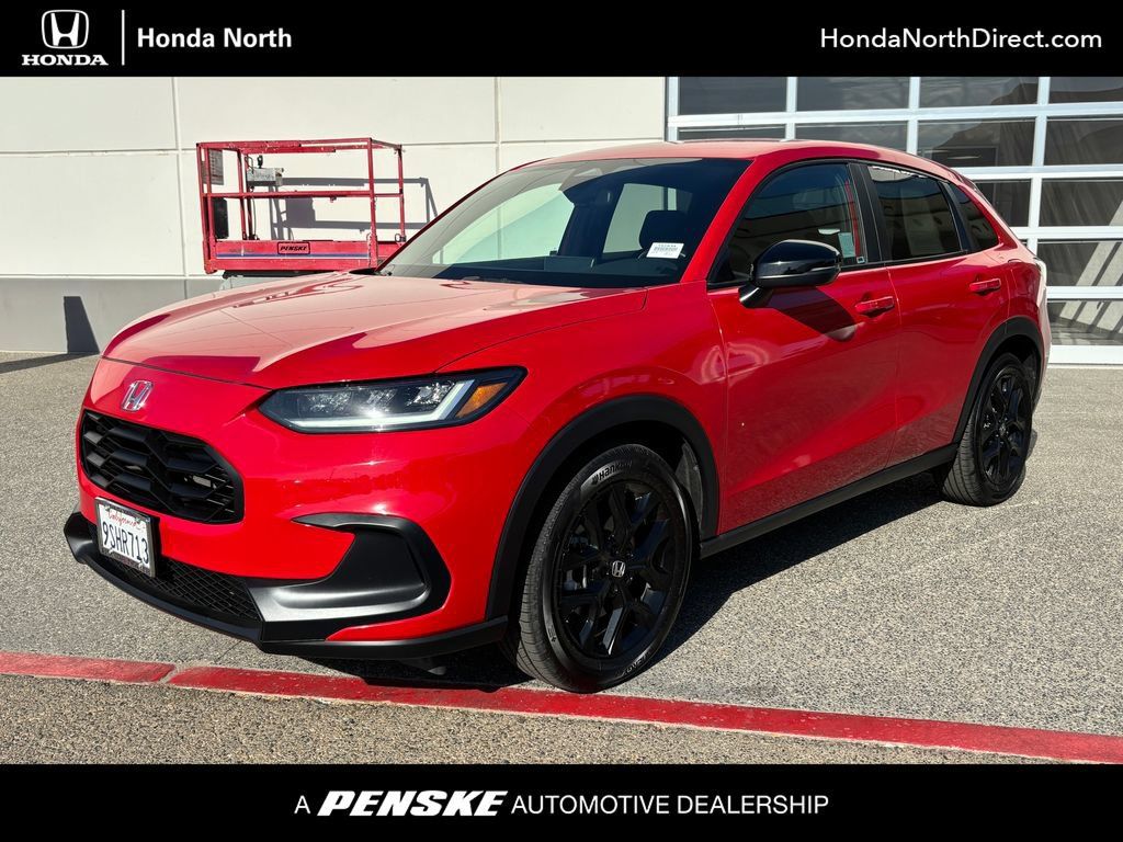 Used 2025 Honda HR-V Sport image 1