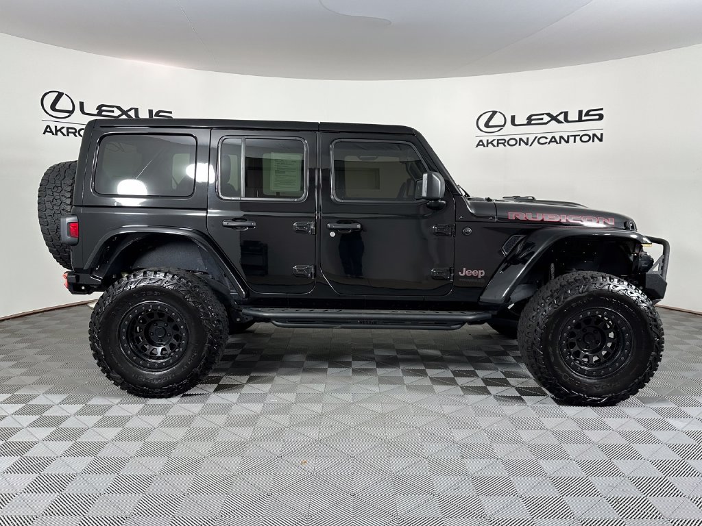 Used 2021 Jeep Wrangler Unlimited Rubicon w/ Cold Weather Group AWD/4WD image 4