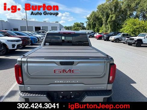 Used 2024 GMC Sierra 1500 Denali w/ Technology Package AWD/4WD image 5