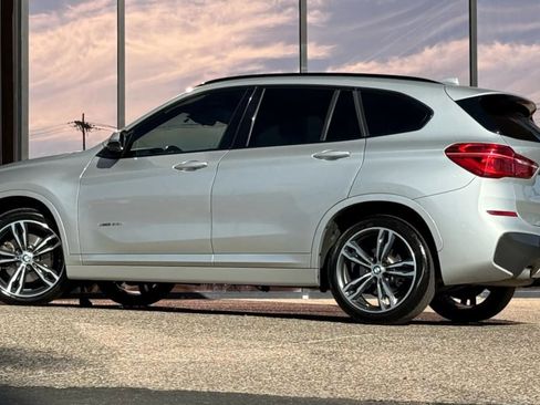 Used 2017 BMW X1 xDrive28i image 7