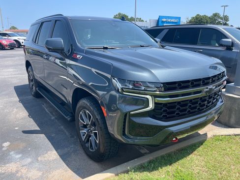 Used 2021 Chevrolet Tahoe Z71 AWD/4WD image 3