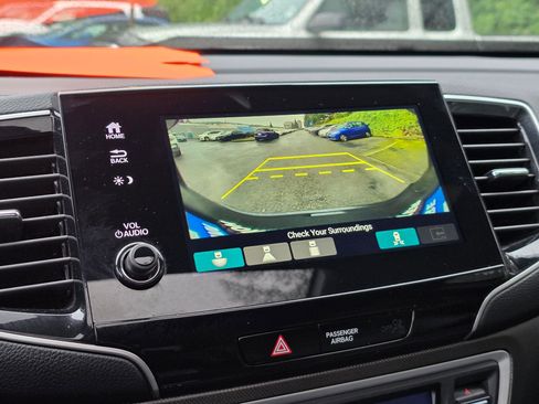 Used 2023 Honda Passport TrailSport image 32