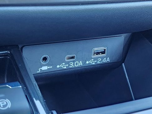 Certified 2025 Subaru Legacy Premium image 15