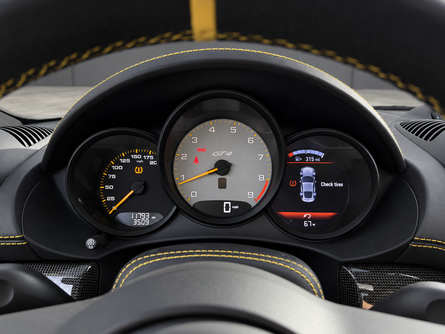 Used 2020 Porsche 718 Cayman GT4 RWD image 15