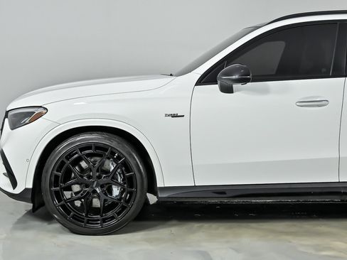Used 2024 Mercedes-Benz GLC 43 AMG 4MATIC image 7
