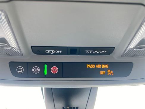 Used 2021 Chevrolet Blazer LT image 24