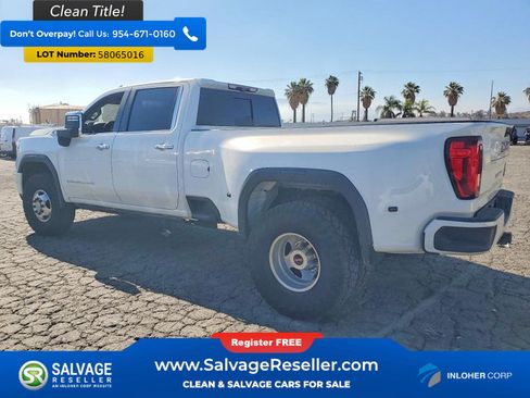 Used 2022 GMC Sierra 3500 Denali w/ Denali Ultimate Package AWD/4WD image 3