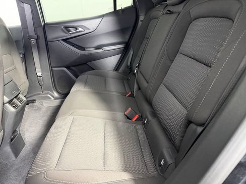 Used 2025 Chevrolet Equinox LT FWD image 27