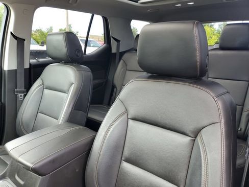 Used 2019 Chevrolet Traverse Premier AWD/4WD image 19