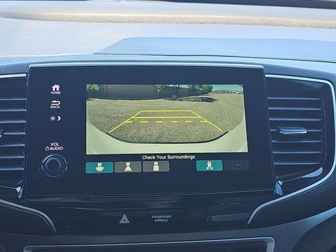 Certified 2023 Honda Passport EX-L image 11