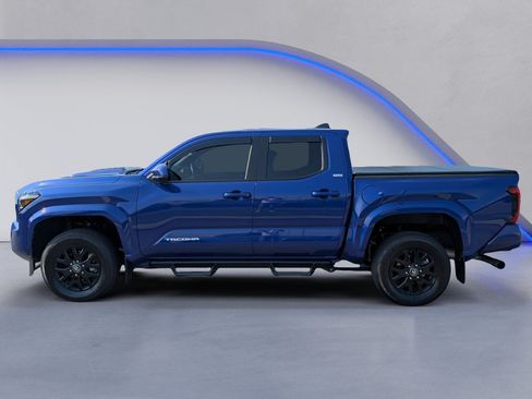 Used 2025 Toyota Tacoma SR5 RWD image 6