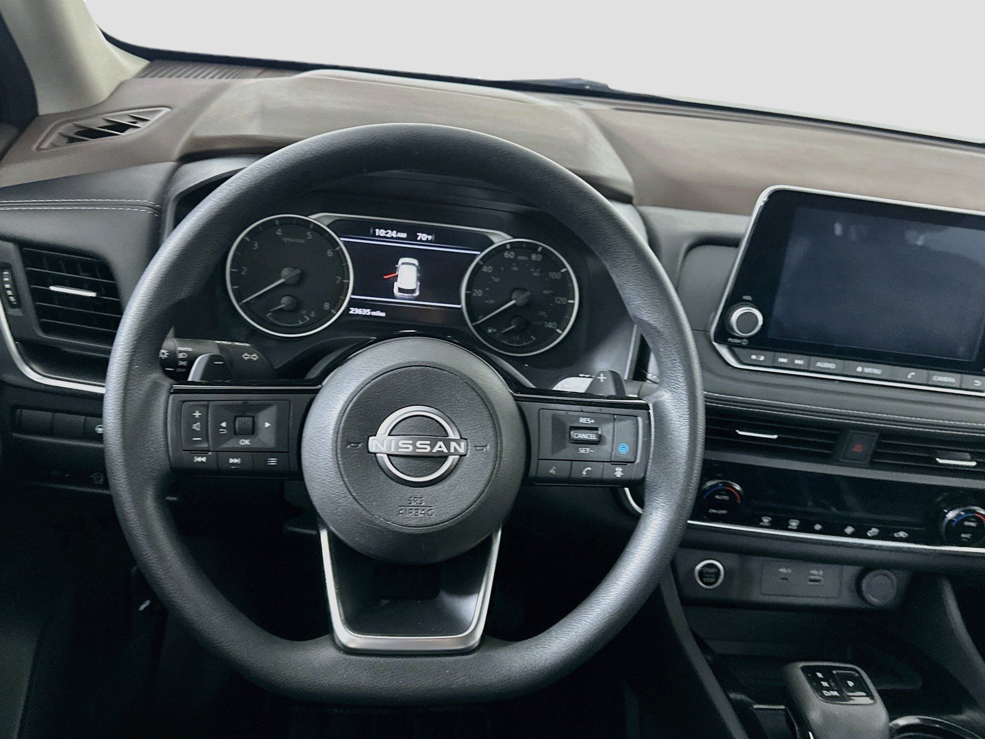 Used 2023 Nissan Rogue SV FWD image 17