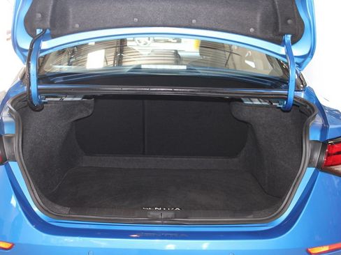 Used 2025 Nissan Sentra SV FWD image 24