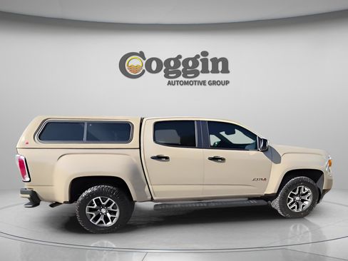 Used 2022 GMC Canyon AT4 w/ Trailering Package image 14