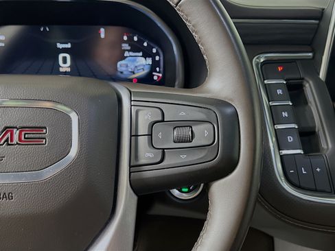 Used 2023 GMC Yukon SLT w/ Max Trailering Package AWD/4WD image 19
