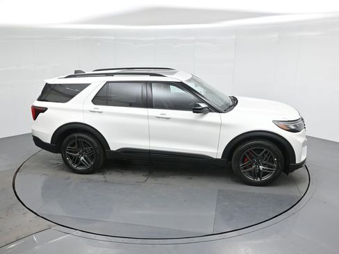 New 2025 Ford Explorer ST w/ Sun And Sound Package image 58