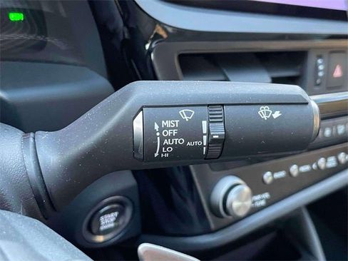 Used 2023 Lexus ES 350 350 image 25