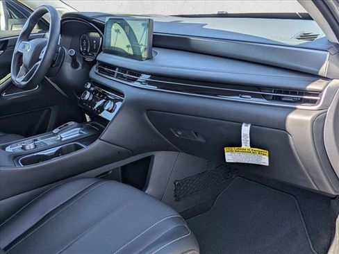 Used 2025 INFINITI QX60 Luxe w/ Vision Package FWD image 26