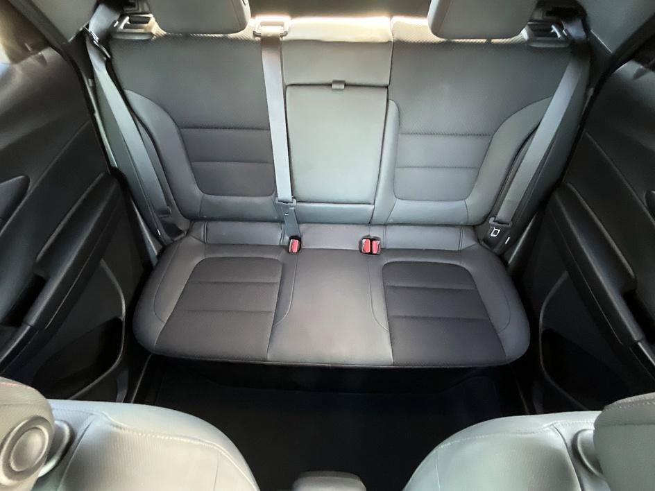 Used 2021 Chevrolet TrailBlazer RS w/ Convenience Package FWD image 27