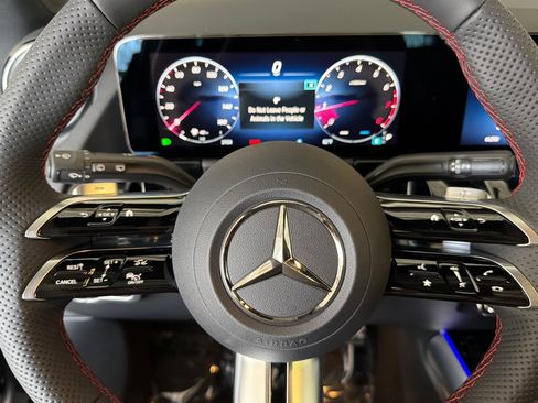 New 2026 Mercedes-Benz GLA 250 image 22
