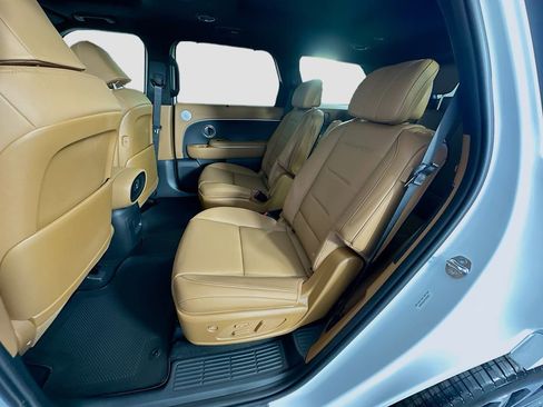 New 2026 Hyundai Palisade Calligraphy AWD/4WD image 17