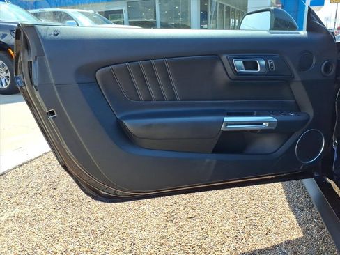 Used 2023 Ford Mustang Premium image 18